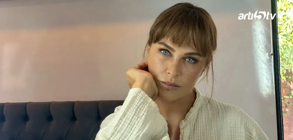 Hülya Avşar’dan Yeni İmaj Sürprizi!